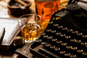 writers-night-with-a-glass-of-whiskey-PQ8EJUV